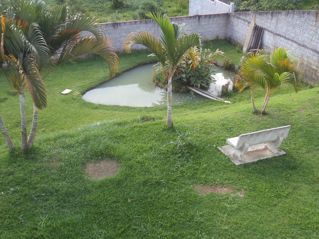Pousada Sao Judas Tadeu Guaratingueta Bagian luar foto