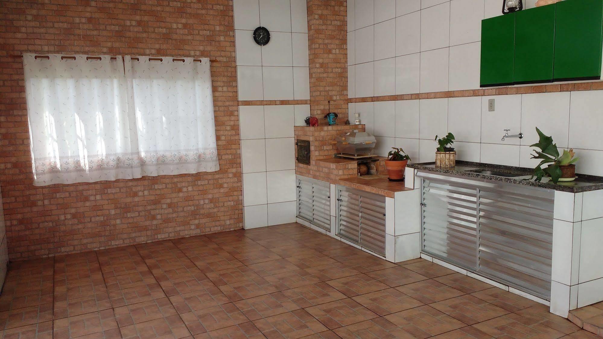 Pousada Sao Judas Tadeu Guaratingueta Bagian luar foto